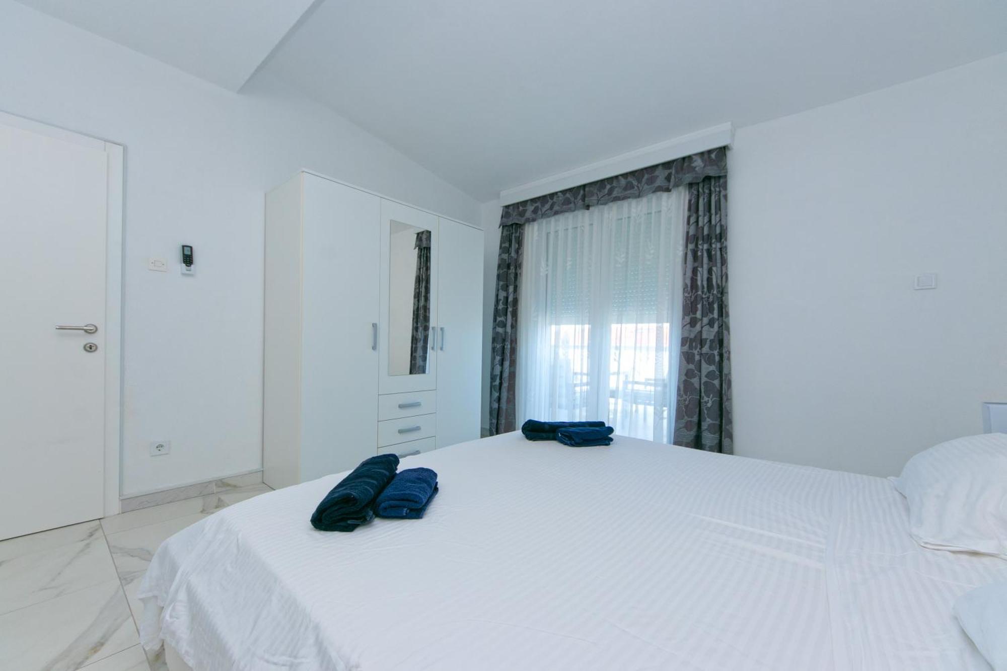 19 Apartma *